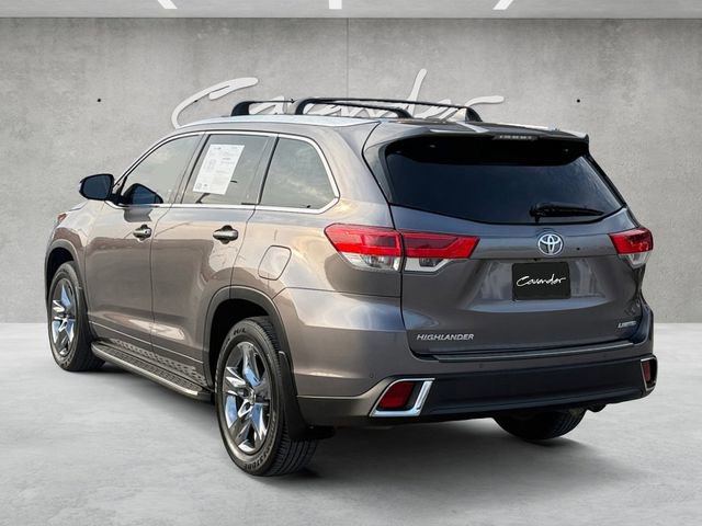 Used 2019 Toyota Highlander Limited Platinum image 3