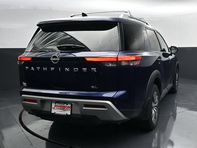 Used 2023 Nissan Pathfinder SL FWD image 7