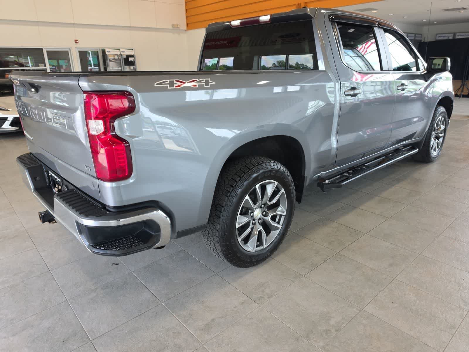 Used 2020 Chevrolet Silverado 1500 LT w/ All-Star Edition AWD/4WD image 6