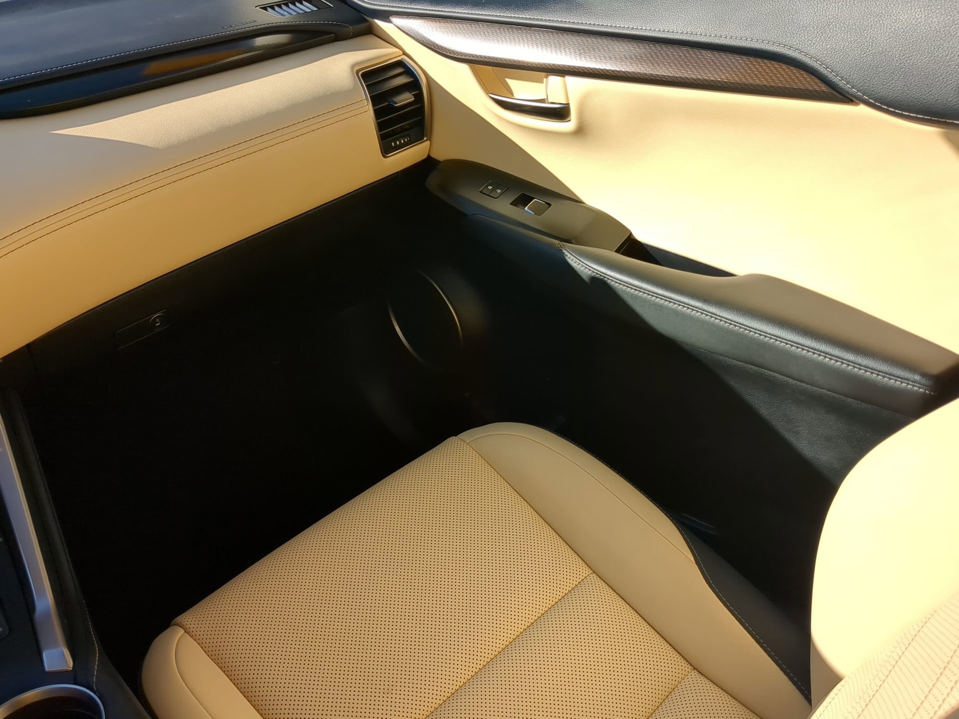 Used 2020 Lexus NX 300h AWD w/ Premium Package image 40