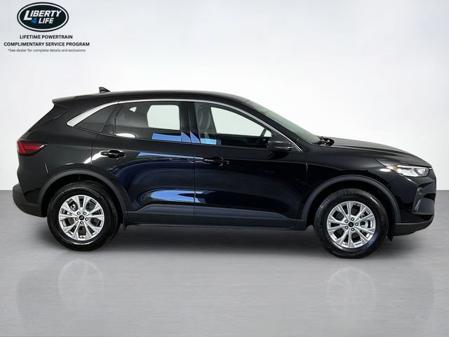 Certified 2023 Ford Escape Active AWD/4WD video 2