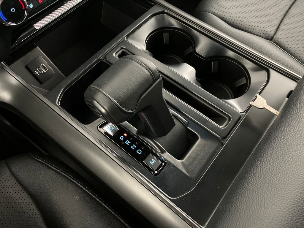 Certified 2025 Ford F150 Lariat image 27