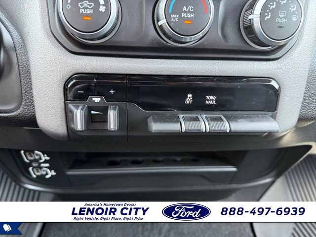 Used 2023 RAM 2500 Big Horn w/ Level 1 Equipment Group RWD image 27