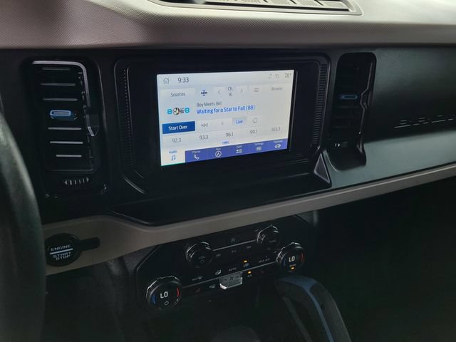 Certified 2023 Ford Bronco Wildtrak AWD/4WD image 9