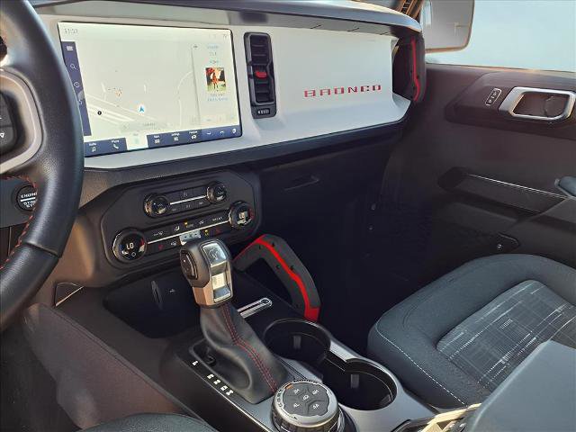 Certified 2024 Ford Bronco Heritage Edition image 16
