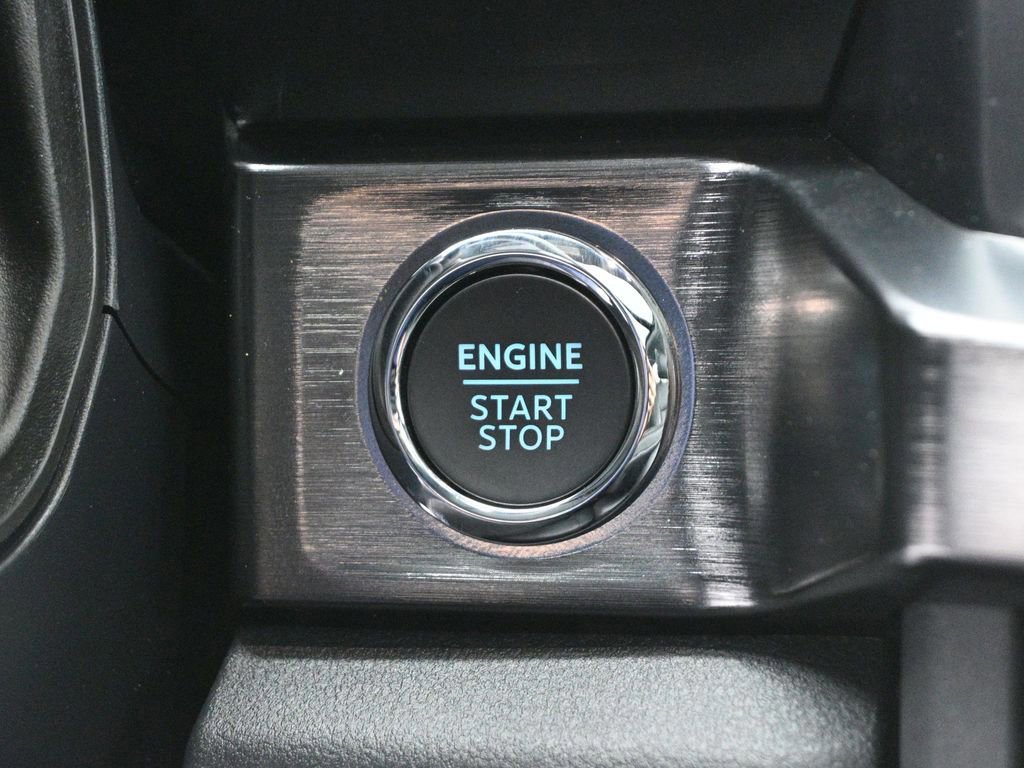 Certified 2024 Ford F250 Lariat w/ Tremor Off-Road Package image 41