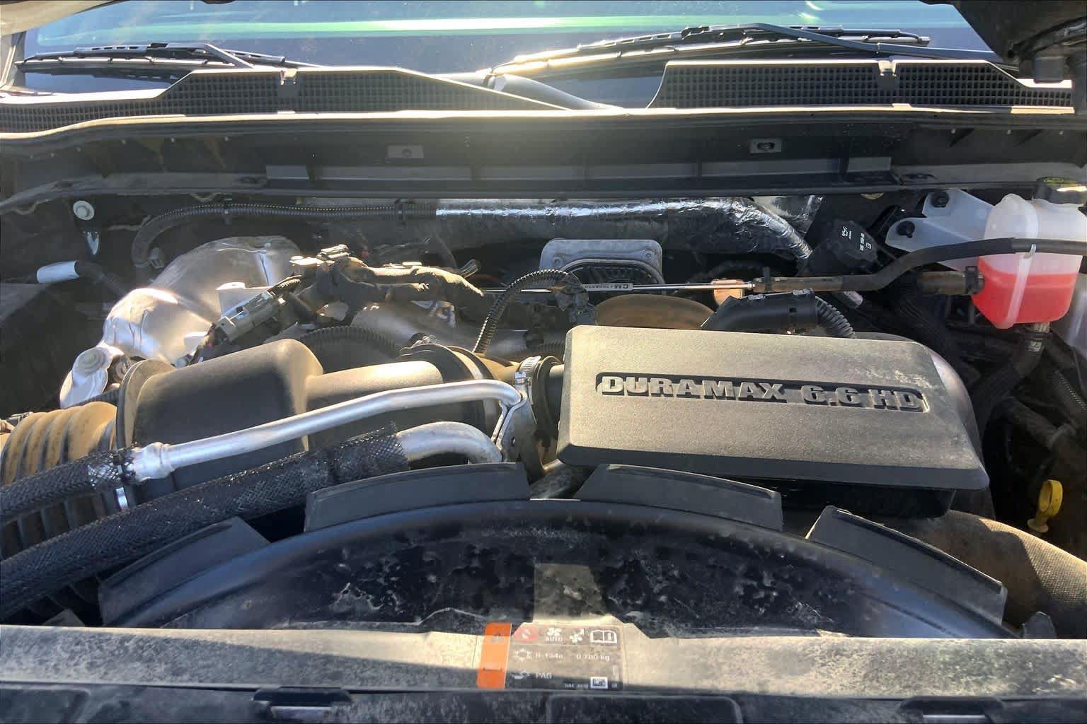 Used 2024 Chevrolet Silverado 2500 LT AWD/4WD image 31