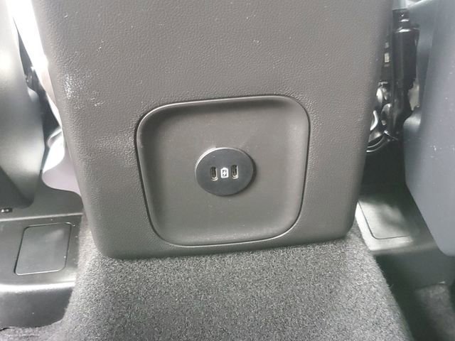 Certified 2024 Ford Escape Platinum AWD/4WD image 25