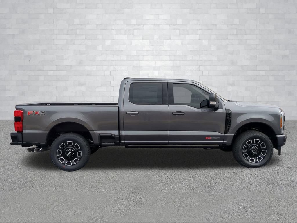 Certified 2025 Ford F250 Platinum AWD/4WD image 3