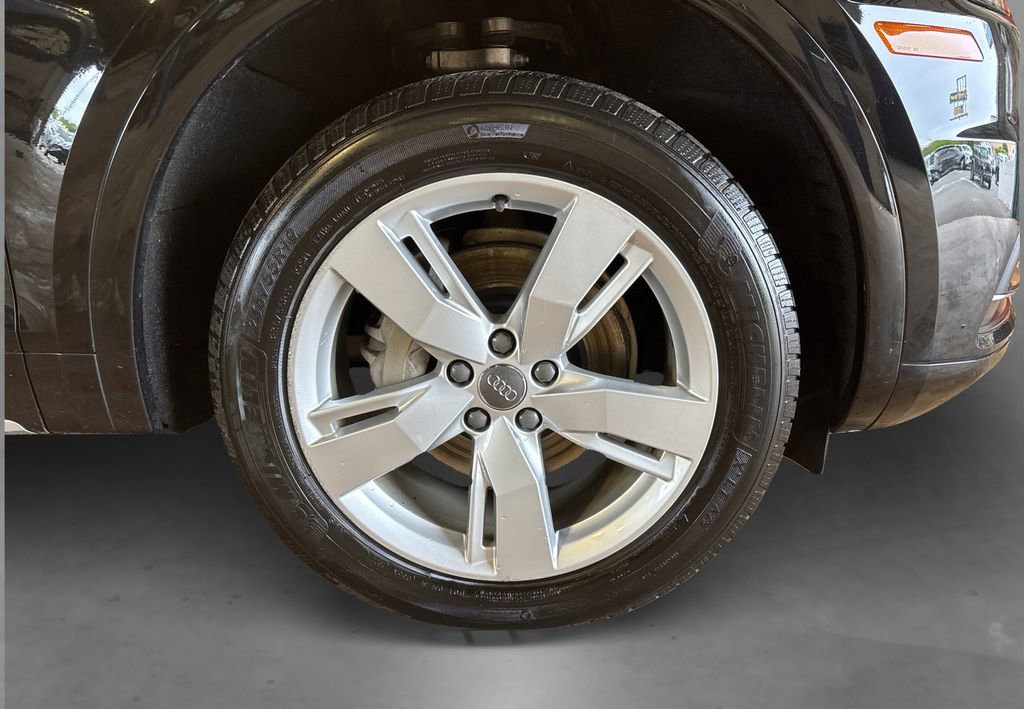 Used 2018 Audi Q5 2.0T Premium AWD/4WD image 20