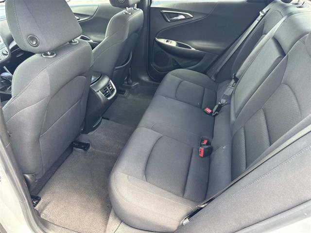 Used 2023 Chevrolet Malibu LT FWD image 15