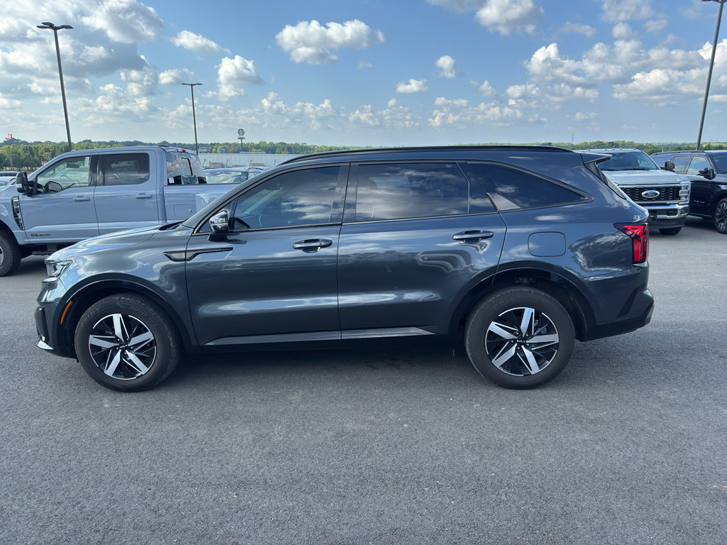 Used 2022 Kia Sorento S FWD image 8
