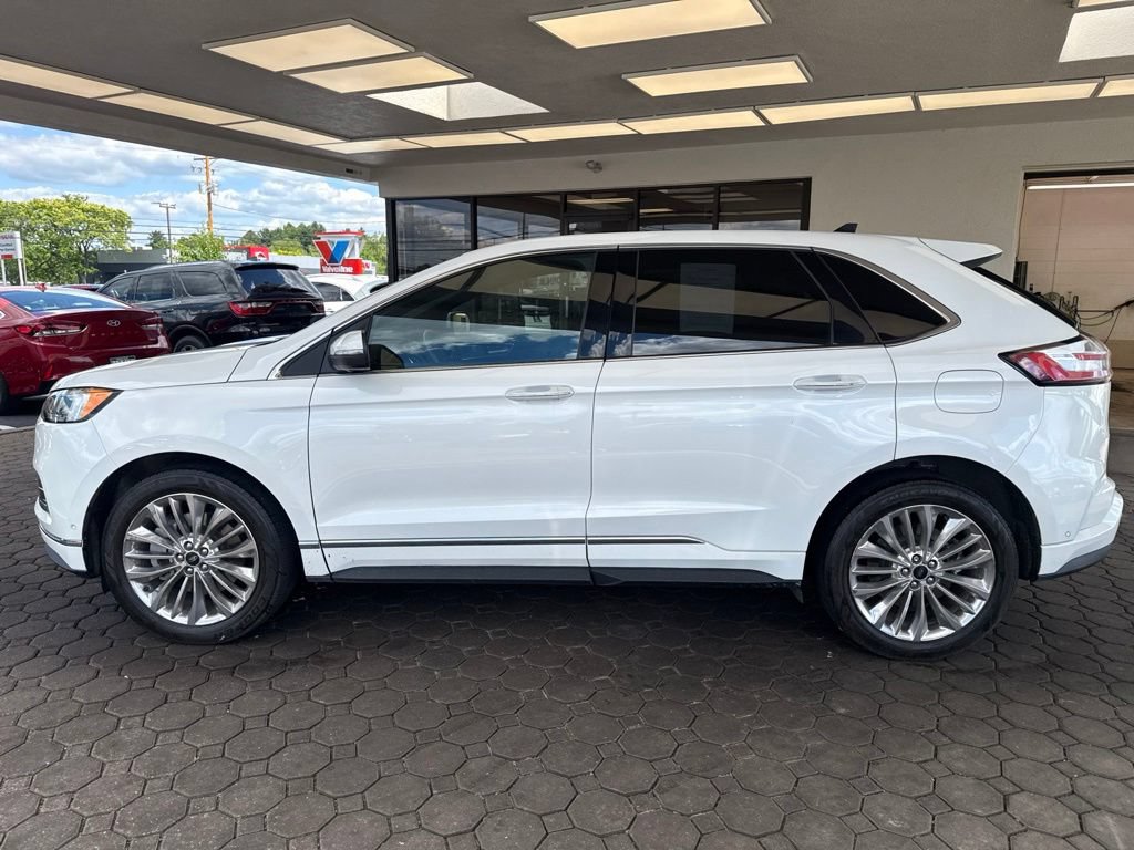 Certified 2021 Ford Edge Titanium w/ Equipment Group 301A AWD/4WD image 9