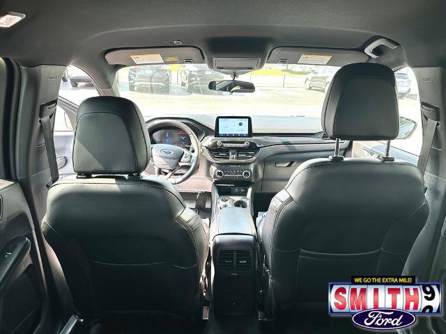Certified 2025 Ford Escape ST-Line Select AWD/4WD image 33