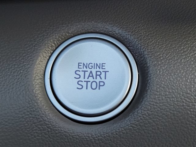 Used 2023 Hyundai Elantra SEL FWD image 12