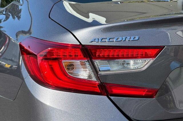 Used 2020 Honda Accord EX image 26