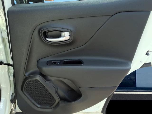 Used 2023 Jeep Renegade Limited AWD/4WD image 14