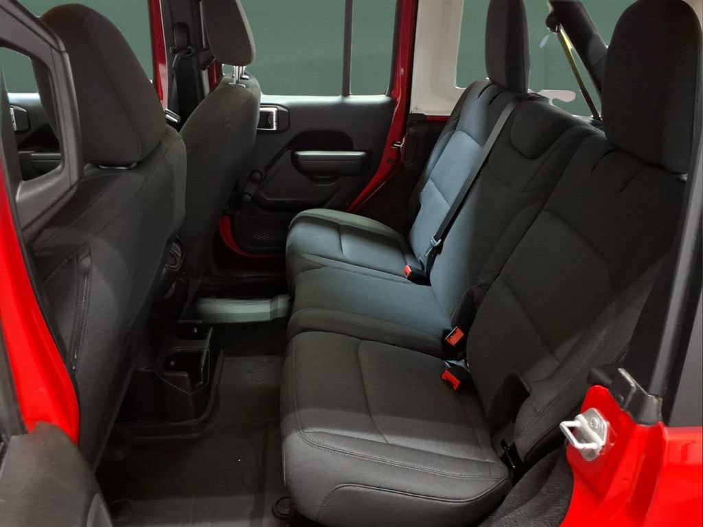 Used 2022 Jeep Wrangler Unlimited Sport AWD/4WD image 29