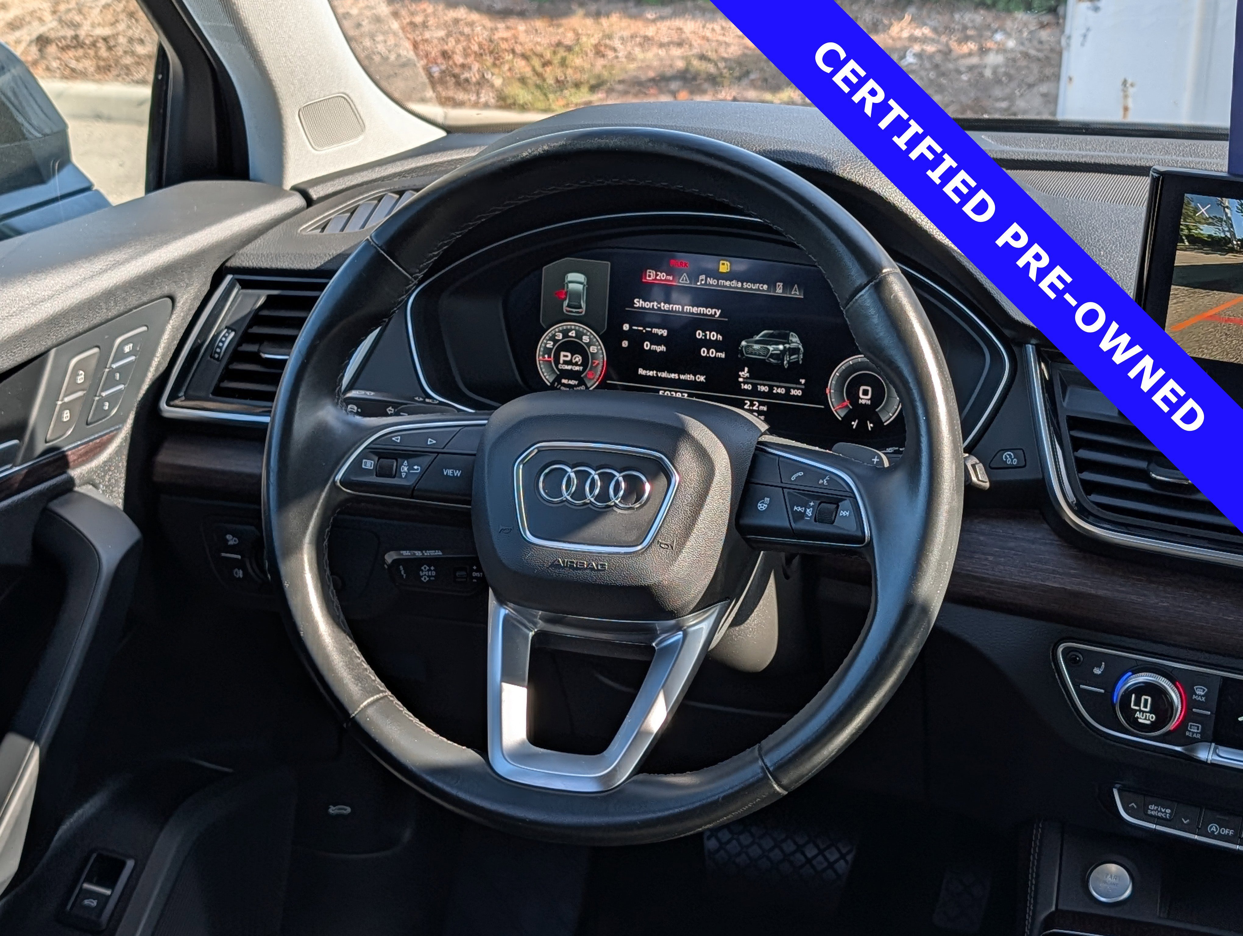 Used 2021 Audi Q5 2.0T Premium Plus w/ Premium Plus Package AWD/4WD image 17