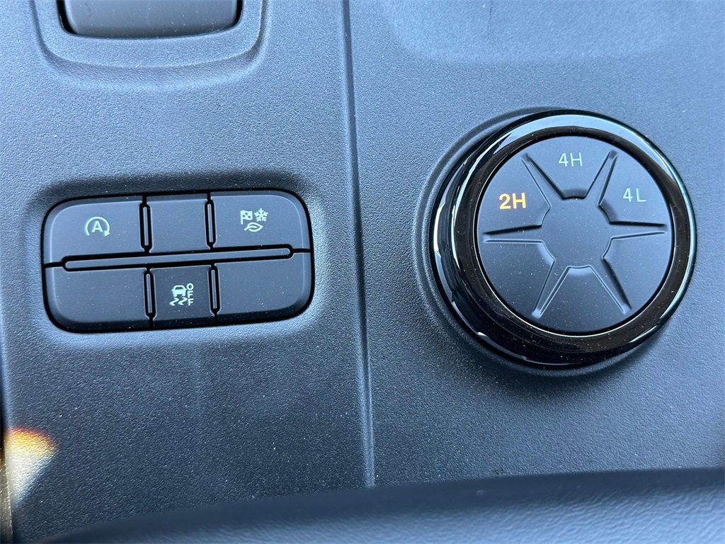 Certified 2024 Ford Ranger XL image 28