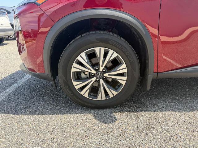 Used 2023 Nissan Rogue SV AWD/4WD image 21