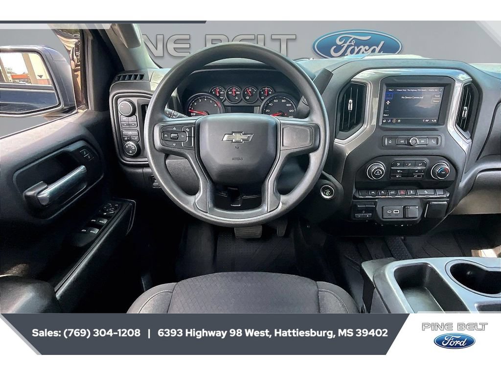 Used 2023 Chevrolet Silverado 1500 Custom Trail Boss w/ LPO, Dark Essentials Package AWD/4WD image 5