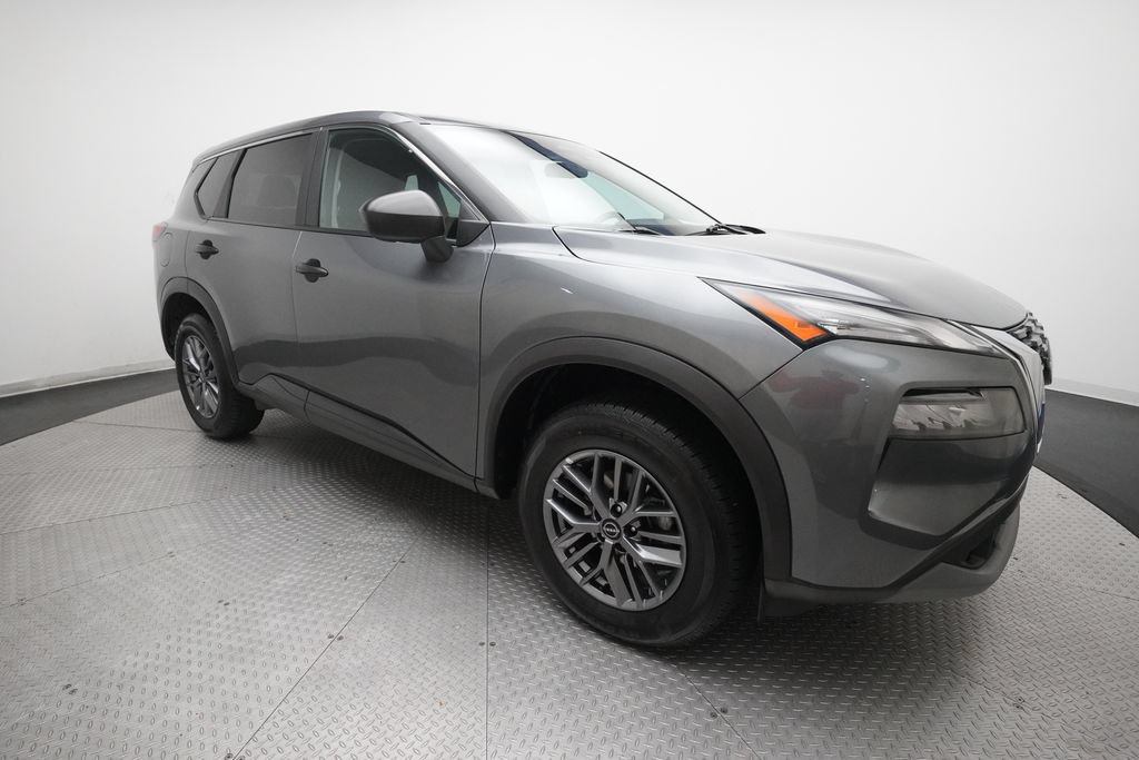 Used 2023 Nissan Rogue S AWD/4WD image 35