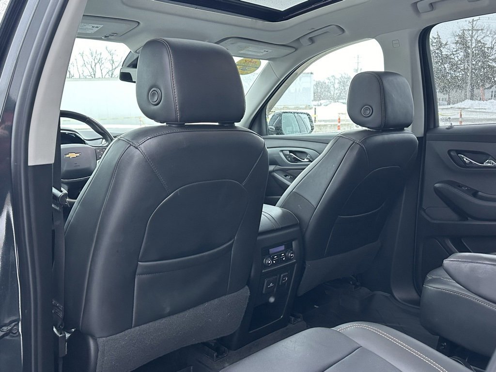 Used 2019 Chevrolet Traverse Premier w/ Driver Confidence II Package image 11