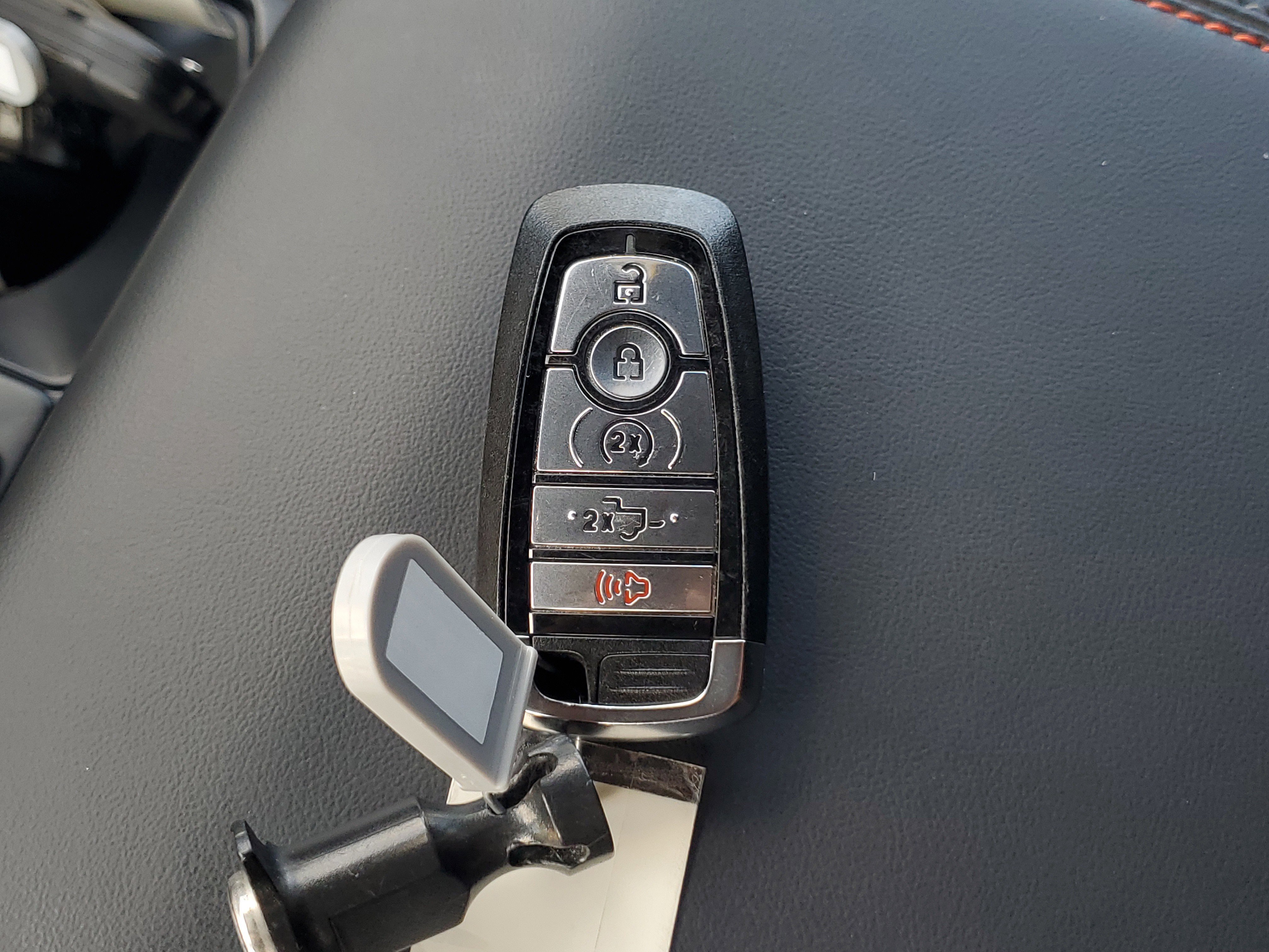 Certified 2024 Ford F150 Raptor image 30