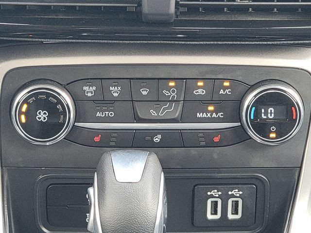 Certified 2022 Ford EcoSport Titanium AWD/4WD image 29