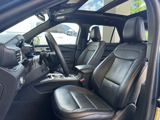 Certified 2020 Ford Explorer Limited RWD image 13