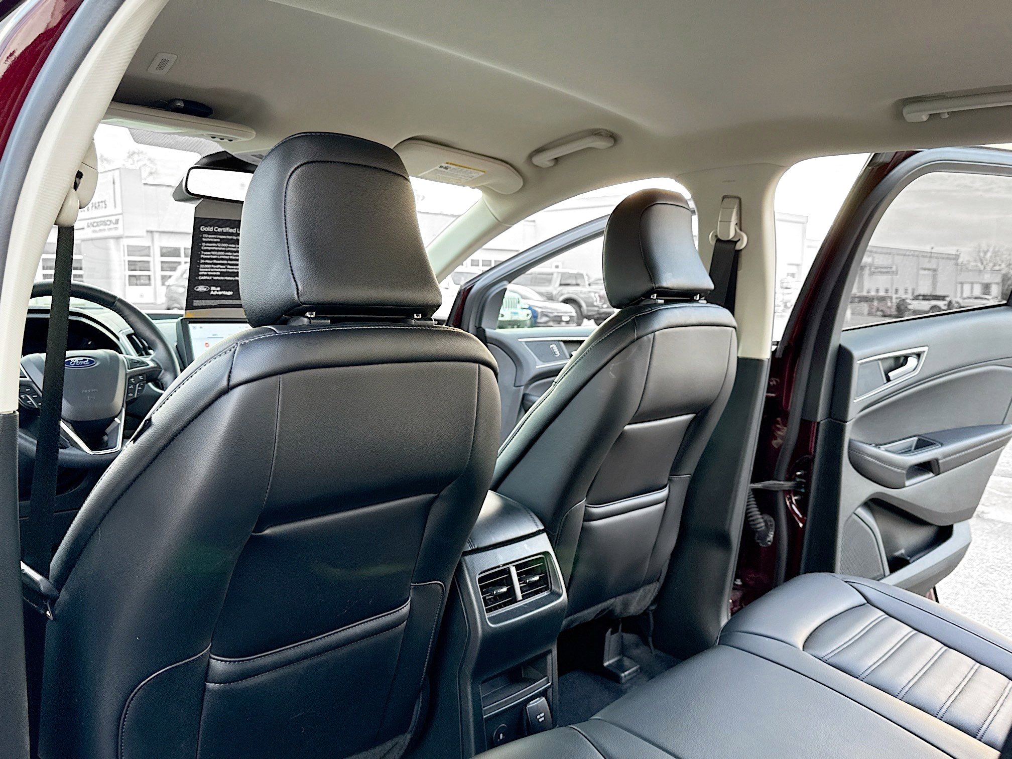 Certified 2024 Ford Edge SEL w/ Convenience Package image 6