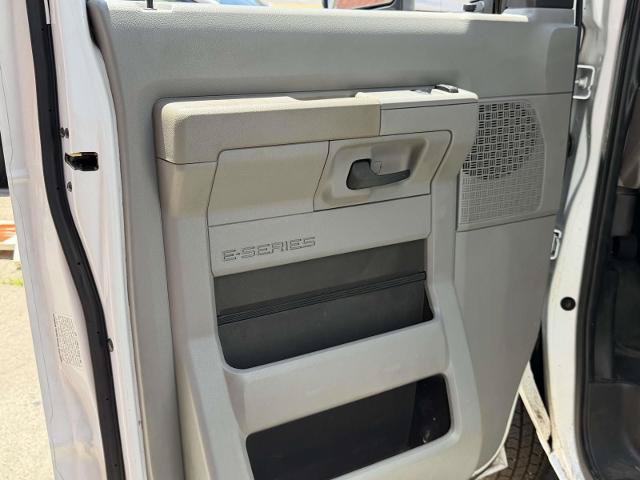 Certified 2017 Ford E-350 and Econoline 350 Super Duty w/ Power Windows & Locks Group RWD image 10