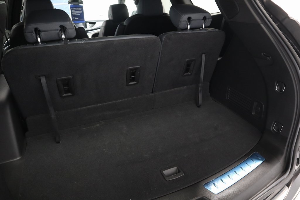 Used 2023 Buick Enclave Essence w/ Experience Buick Package image 19