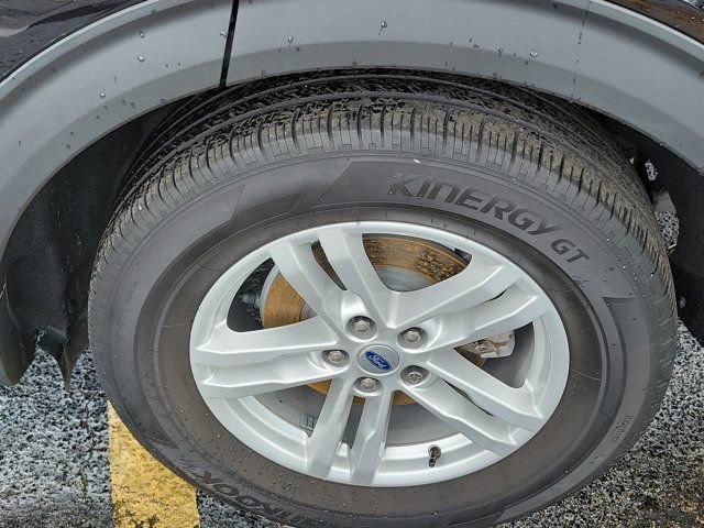 Certified 2023 Ford Explorer XLT RWD image 8