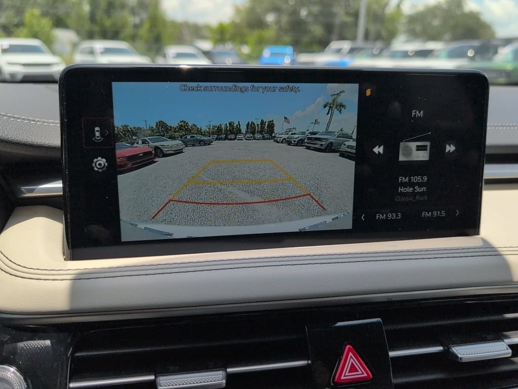 Used 2025 Genesis G70 2.5T AWD/4WD image 17