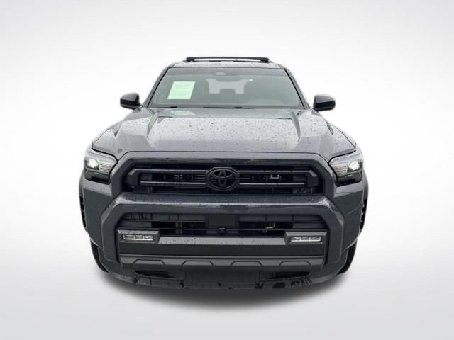 Used 2025 Toyota 4Runner SR5 AWD/4WD image 2