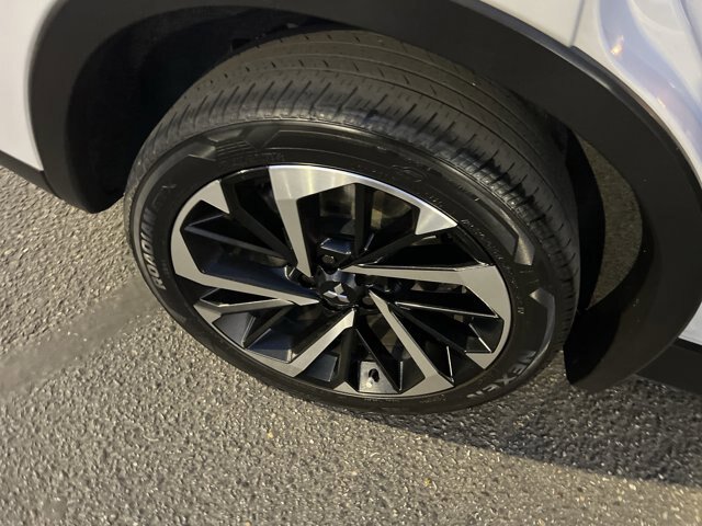 Used 2022 Mitsubishi Outlander SE FWD image 16