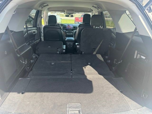 Certified 2020 Ford Explorer Limited w/ Class III Trailer Tow Package image 31