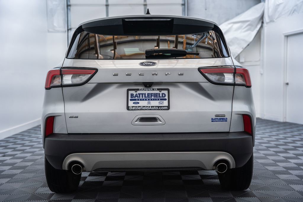 Certified 2020 Ford Escape SE Sport FWD image 6