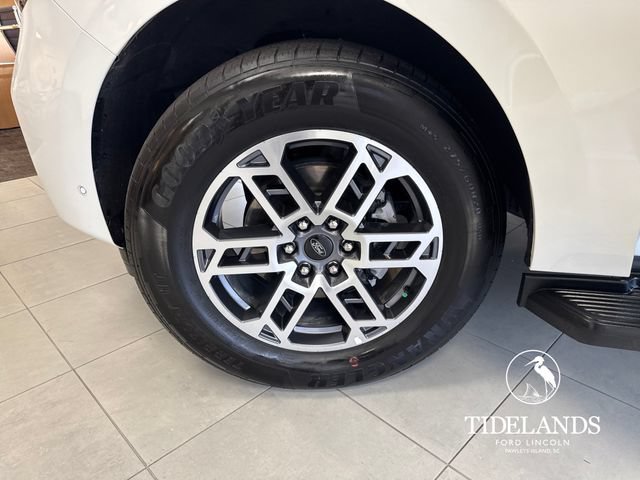 Certified 2025 Ford Expedition Active RWD image 32