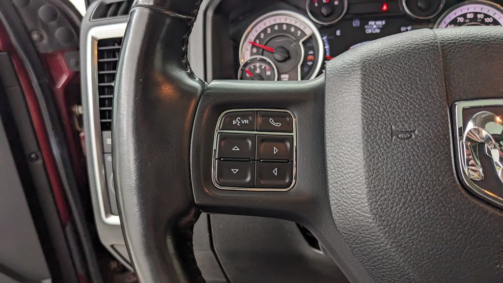 Used 2019 RAM 1500 Warlock AWD/4WD image 32