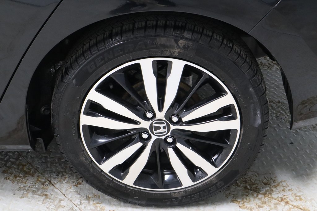 Used 2019 Honda Fit EX image 18