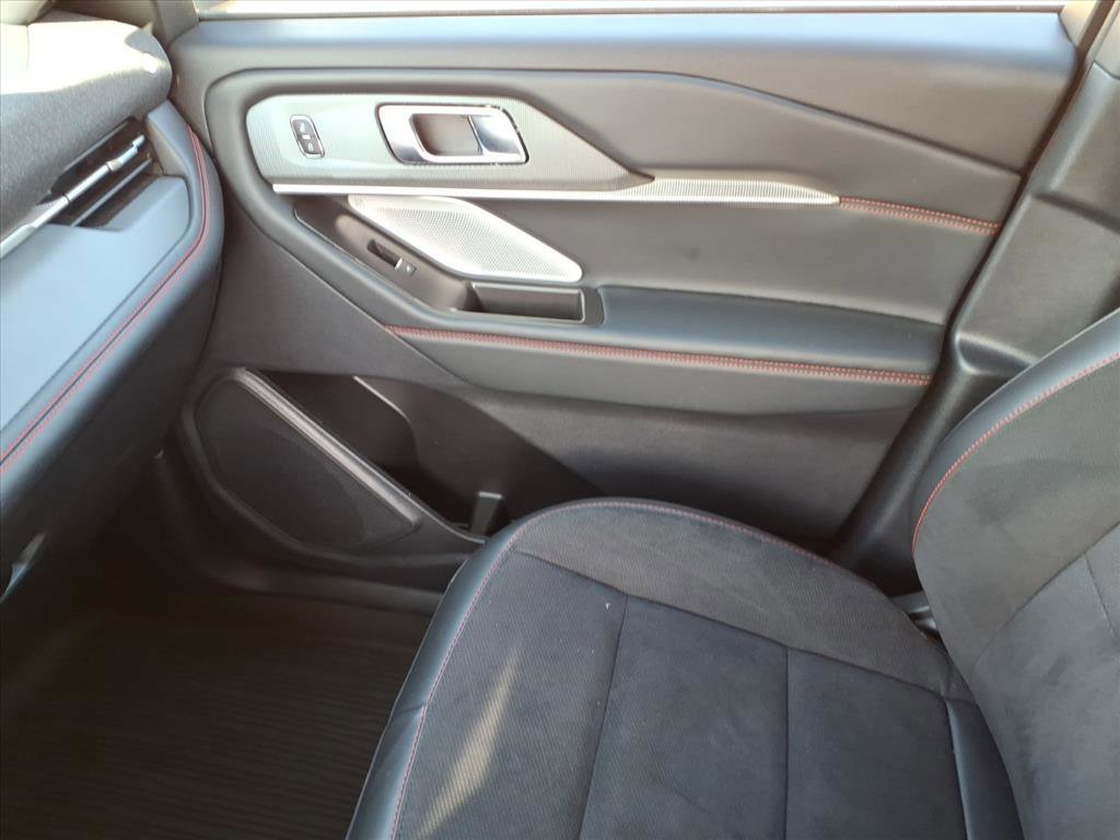 Certified 2025 Ford Explorer ST image 16