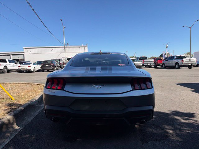 Certified 2025 Ford Mustang Coupe RWD image 6