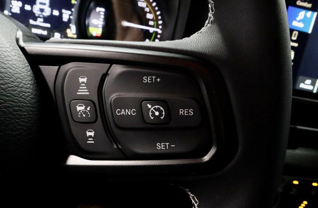 Used 2025 Jeep Wrangler Willys 4xe image 26