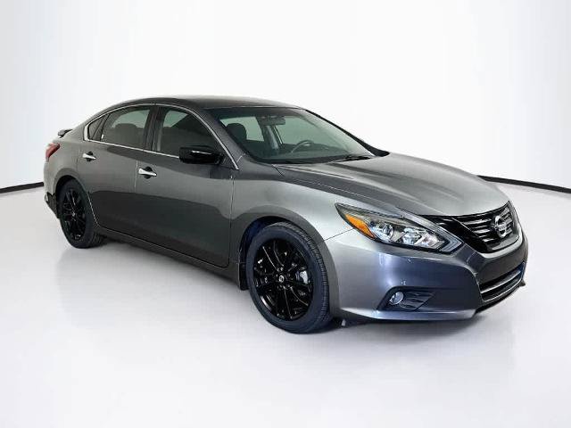 Used 2018 Nissan Altima 2.5 SR w/ SR Midnight Edition FWD image 23