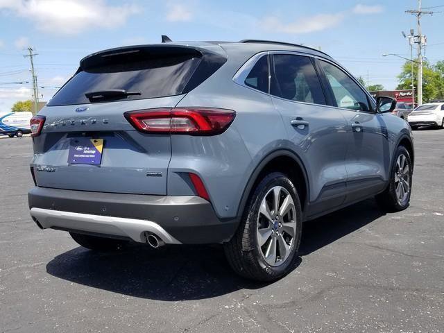 Certified 2023 Ford Escape Platinum w/ Premium Technology Package AWD/4WD image 5
