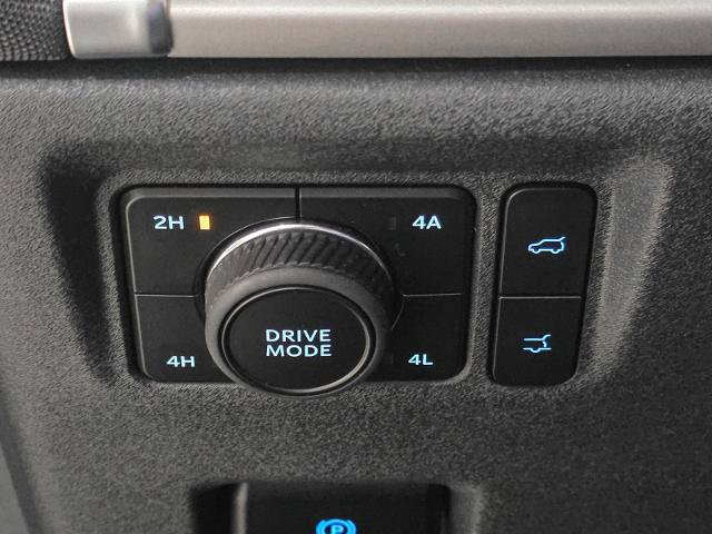 Certified 2026 Ford Expedition Max Active AWD/4WD image 31