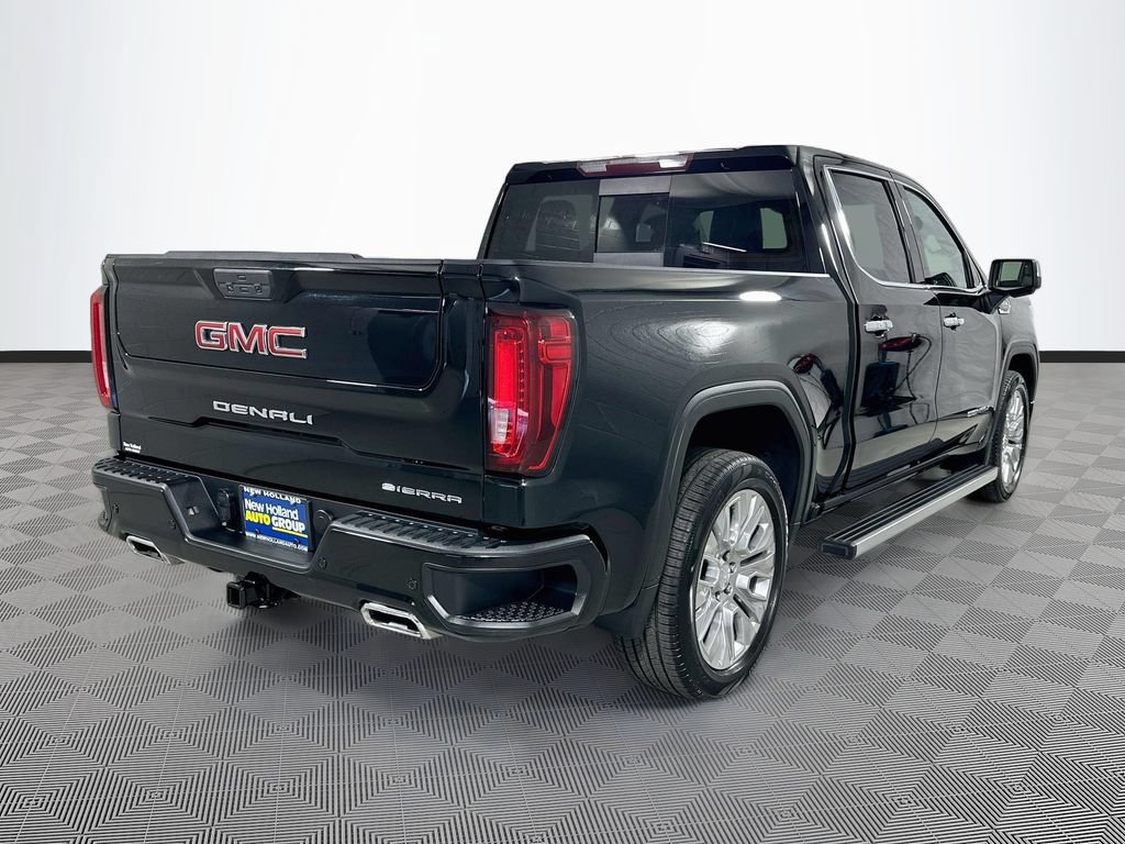 Used 2022 GMC Sierra 1500 Denali w/ Denali Premium Package AWD/4WD image 10